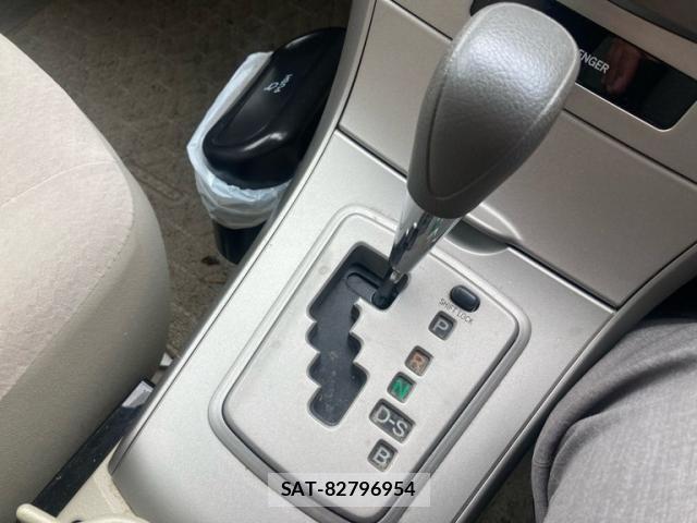 Toyota COROLLA AXIO 2010-04 767989-22