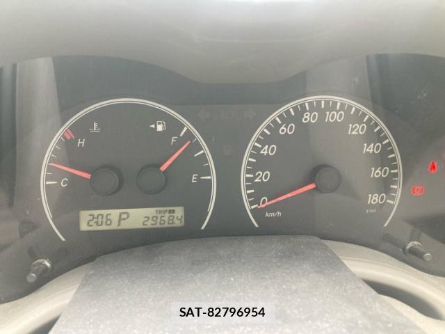 Toyota COROLLA AXIO 2010-04 767989-23