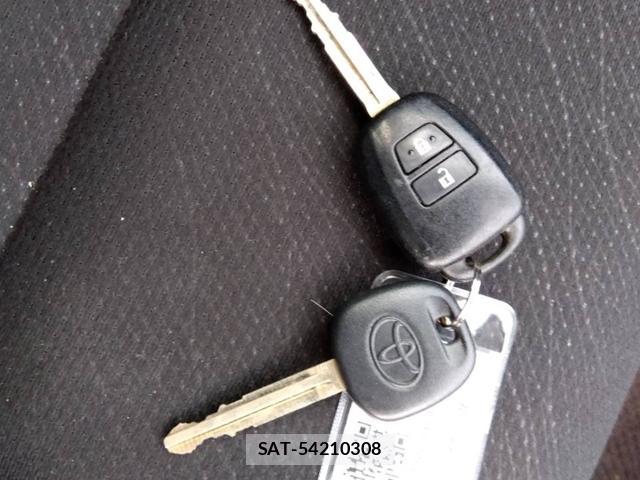 Toyota COROLLA AXIO 2018 1045908-9