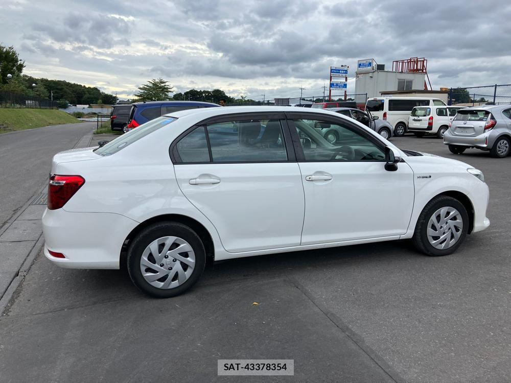 Toyota COROLLA AXIO 2018 1261915-1