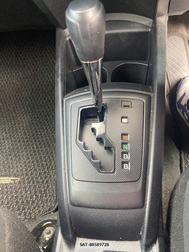 Toyota COROLLA AXIO 2019 1218244-25
