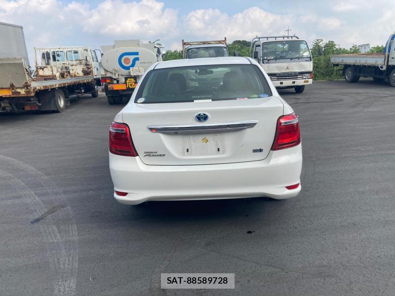 Toyota COROLLA AXIO 2019 1218244-4