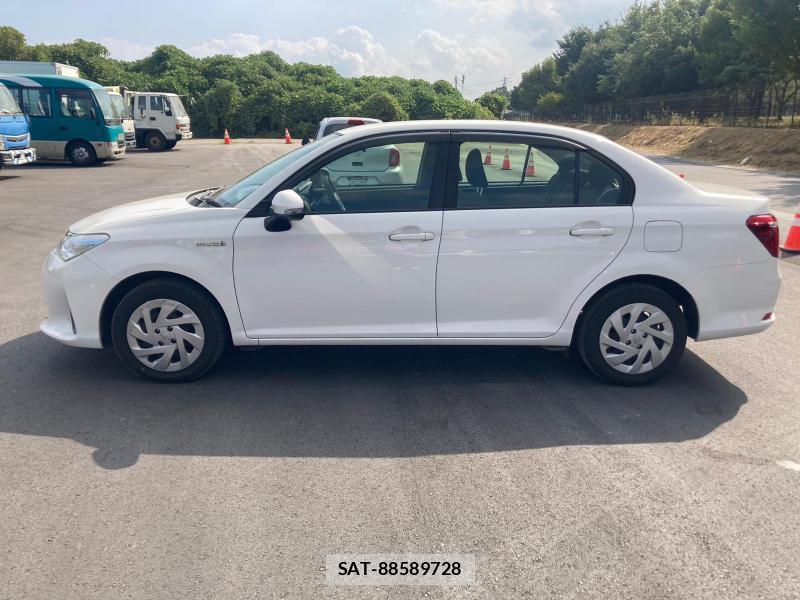 Toyota COROLLA AXIO 2019 1218244-6