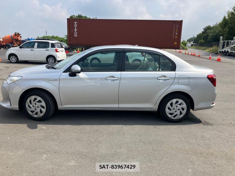 Toyota COROLLA AXIO 2018 1243420-6