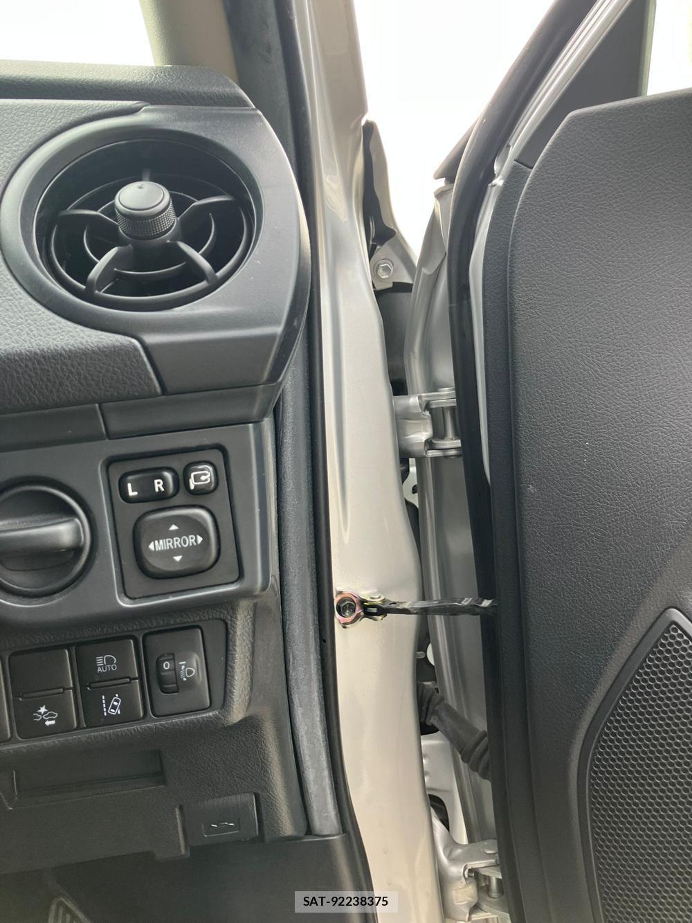 Toyota COROLLA AXIO 2018 1289501-17