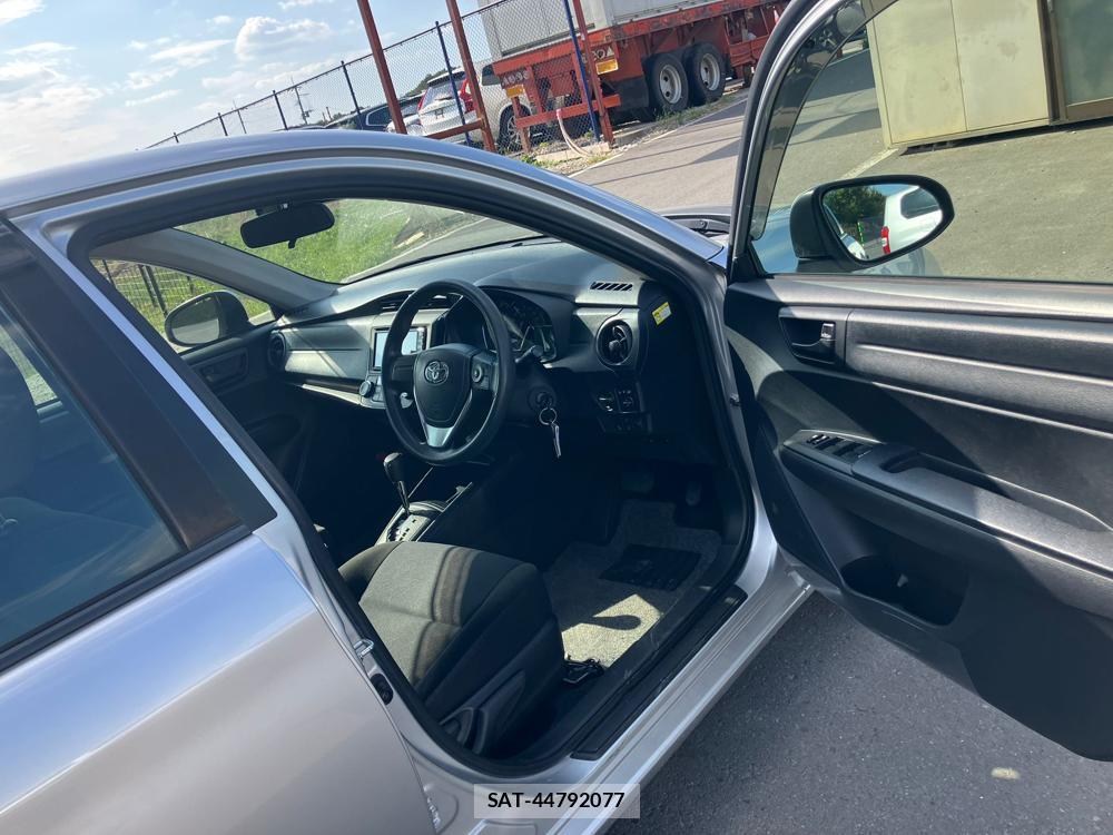 Toyota COROLLA AXIO 2018 1295210-11
