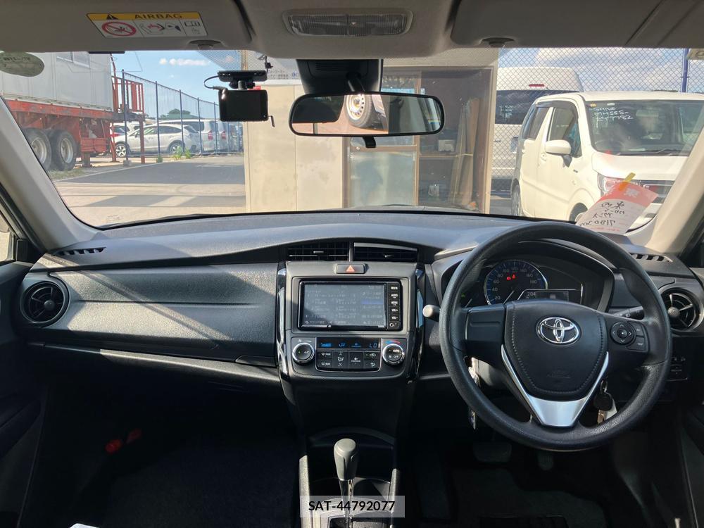 Toyota COROLLA AXIO 2018 1295210-12