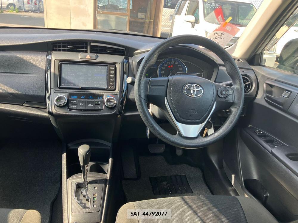 Toyota COROLLA AXIO 2018 1295210-13