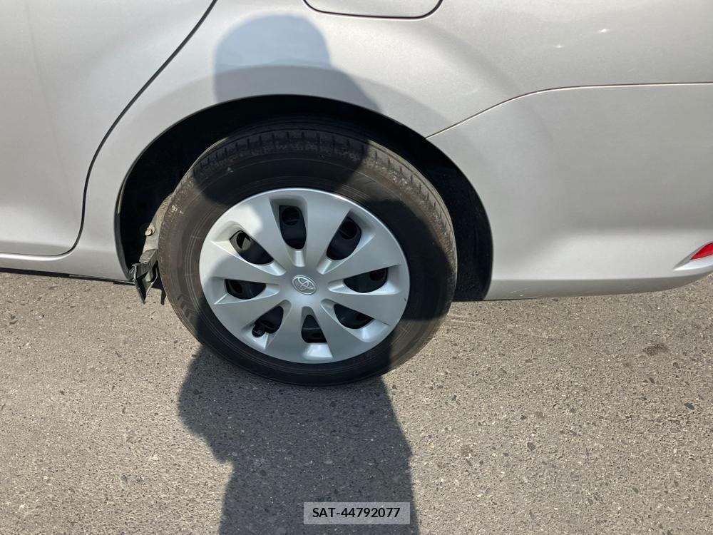 Toyota COROLLA AXIO 2018 1295210-37