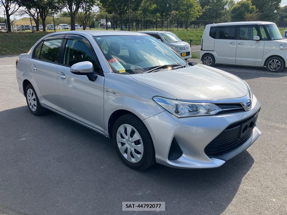 Toyota COROLLA AXIO 2018 1295210-6