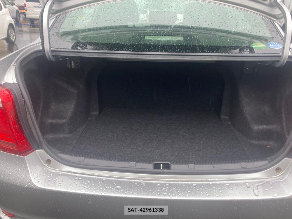 Toyota COROLLA AXIO 2018 1298852-26