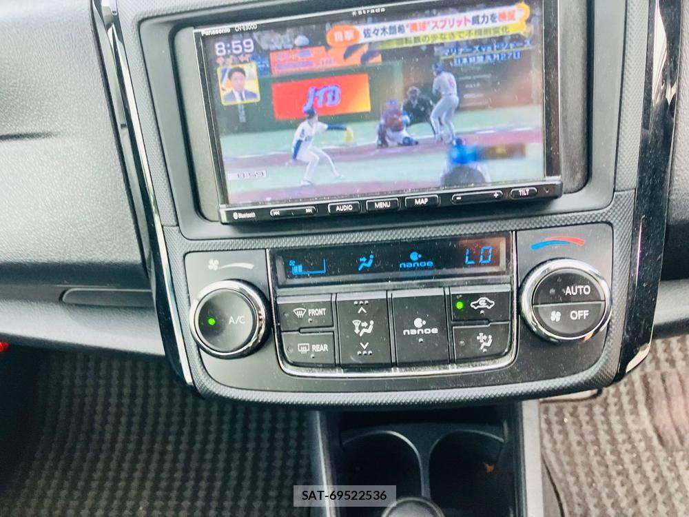 Toyota COROLLA AXIO 2018 1300087-20