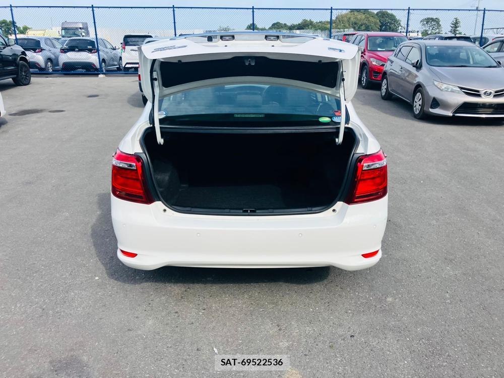 Toyota COROLLA AXIO 2018 1300087-27