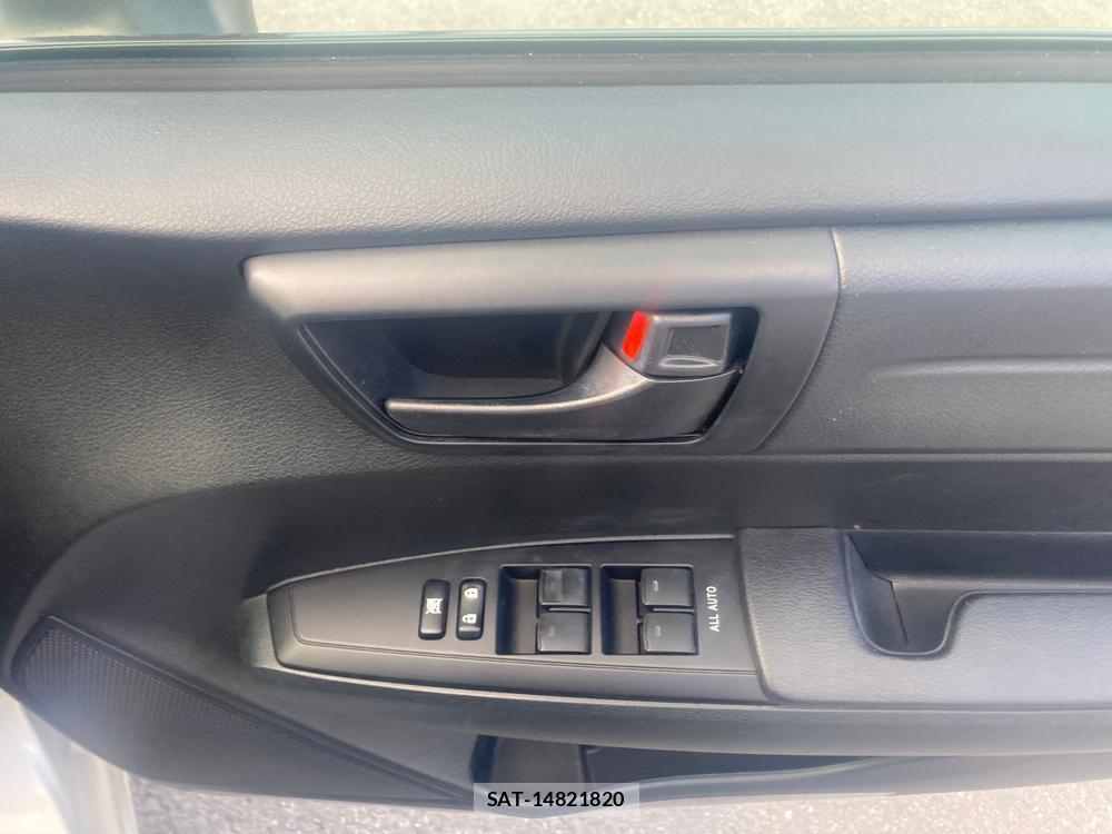Toyota COROLLA AXIO 2019-11 1311439-19