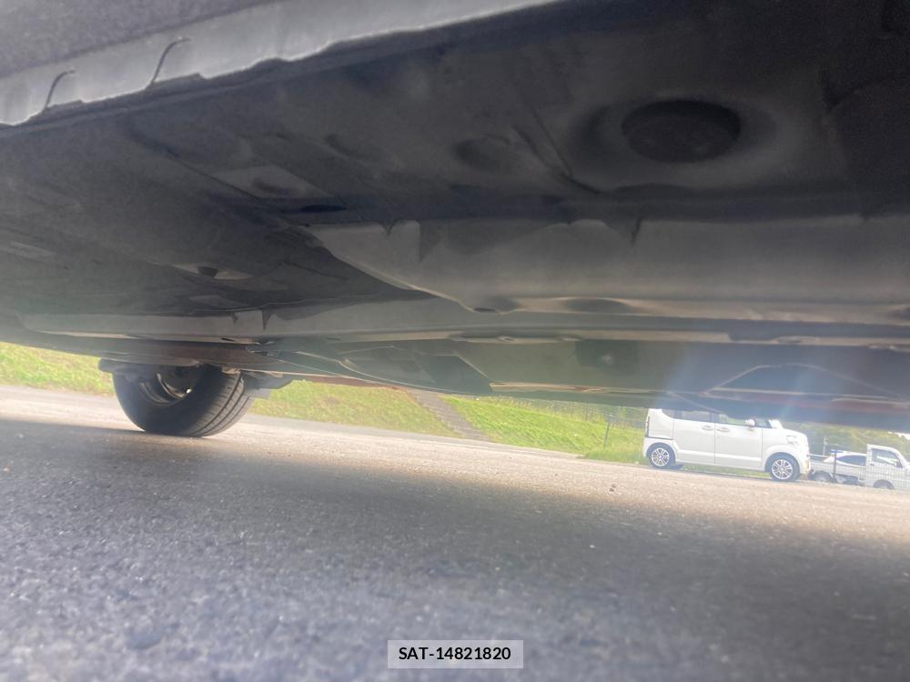 Toyota COROLLA AXIO 2019-11 1311439-34
