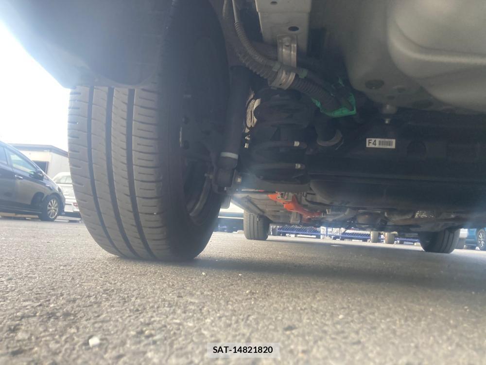 Toyota COROLLA AXIO 2019-11 1311439-36
