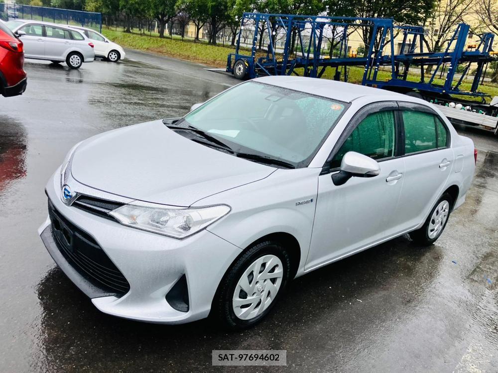 Toyota COROLLA AXIO 2018 1300060-0