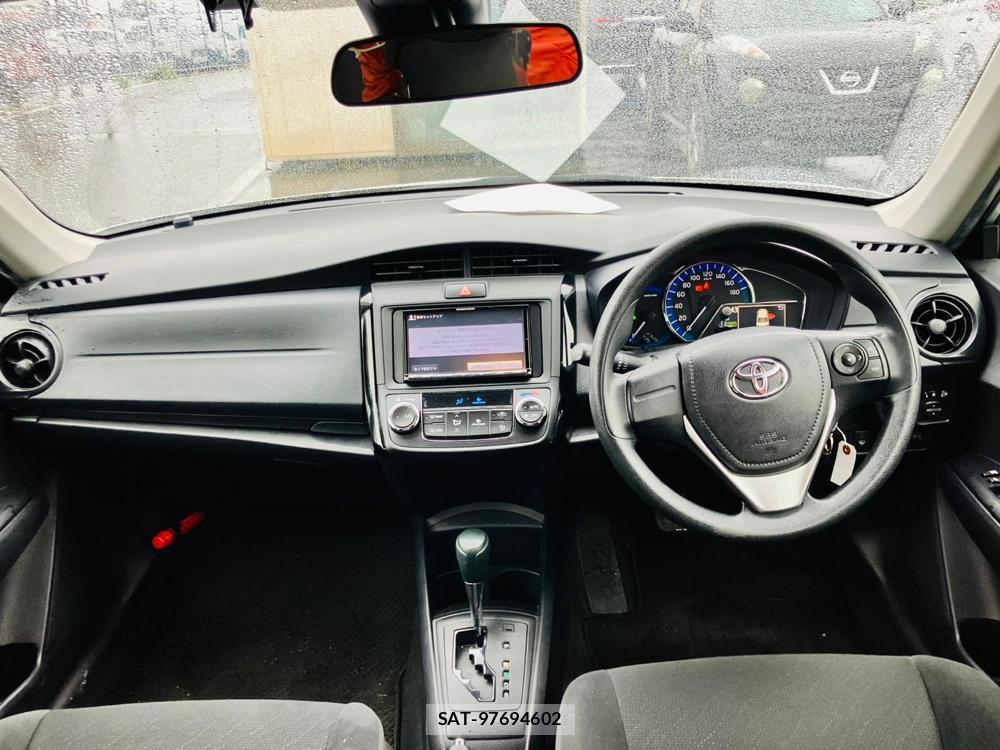 Toyota COROLLA AXIO 2018 1300060-12