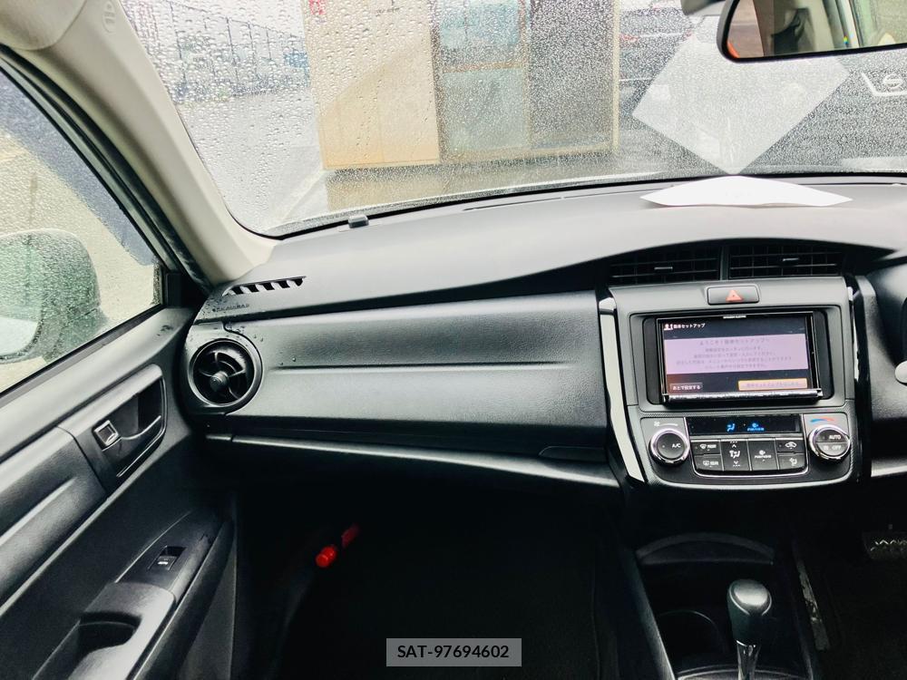 Toyota COROLLA AXIO 2018 1300060-18
