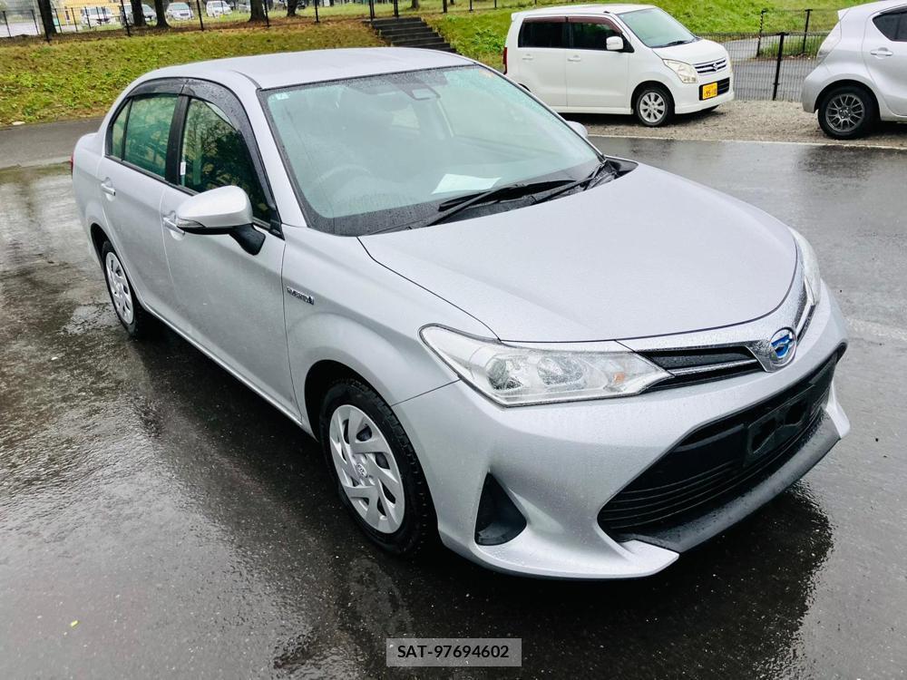 Toyota COROLLA AXIO 2018 1300060-6