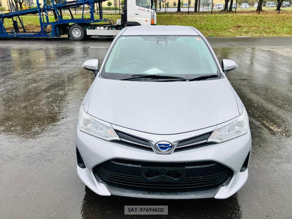 Toyota COROLLA AXIO 2018 1300060-7