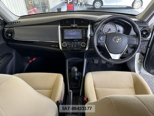 Toyota COROLLA AXIO 2018-02 1321117-25