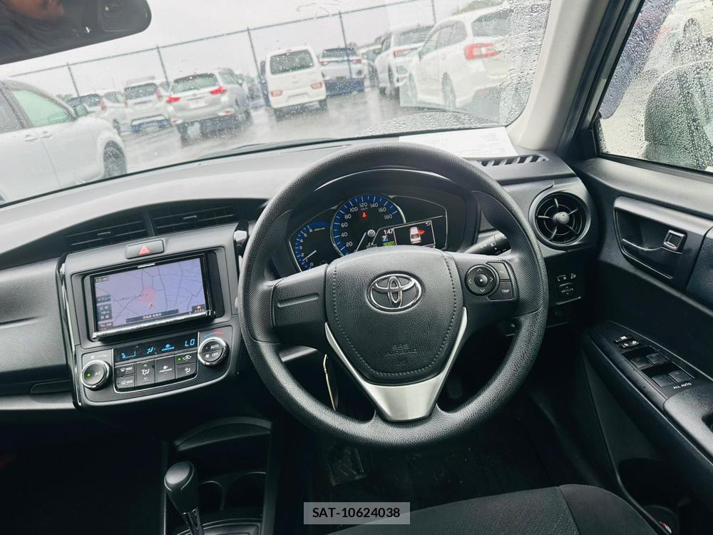 Toyota COROLLA AXIO 2018 1300062-13