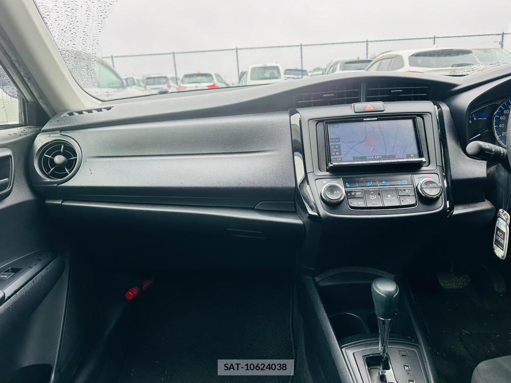Toyota COROLLA AXIO 2018 1300062-18
