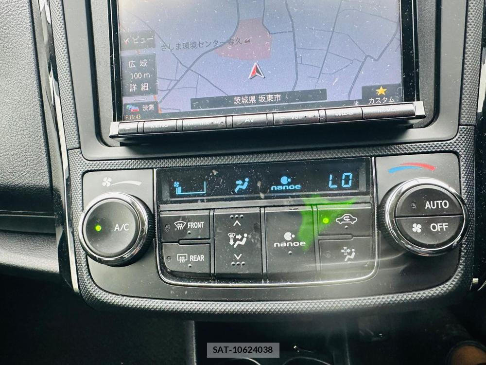 Toyota COROLLA AXIO 2018 1300062-20