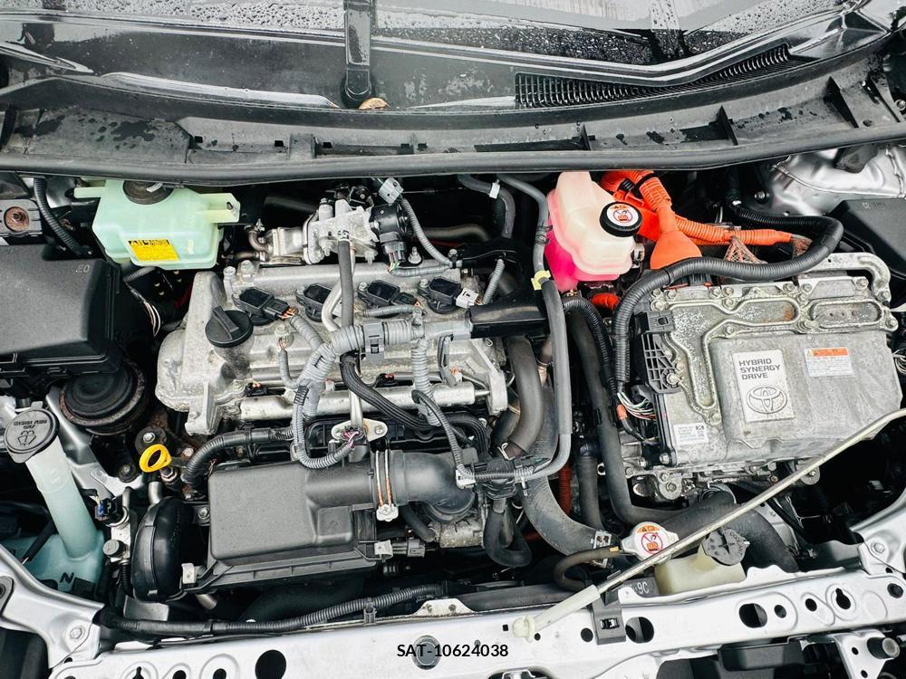 Toyota COROLLA AXIO 2018 1300062-29
