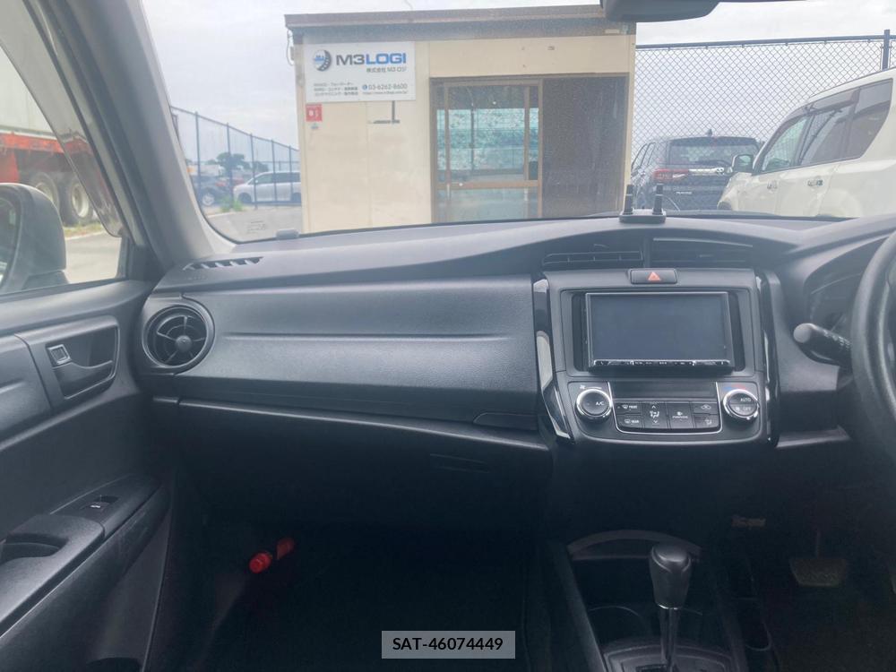 Toyota COROLLA AXIO 2019 1311423-17