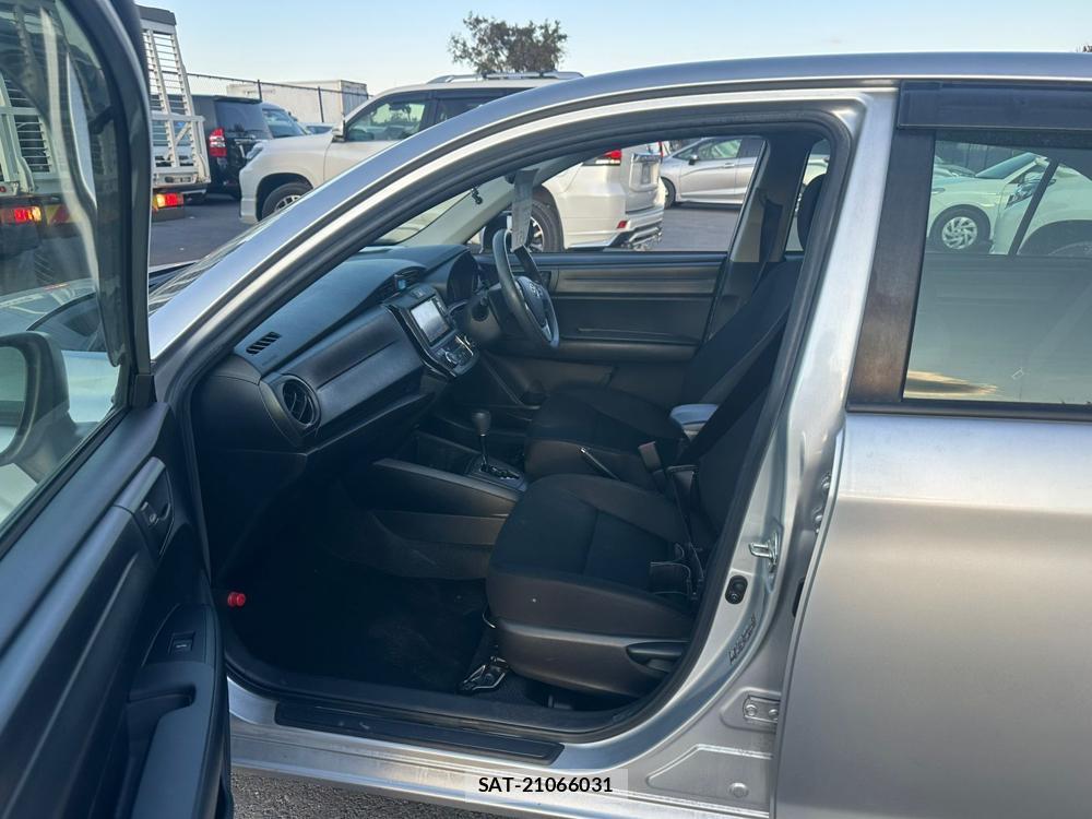 Toyota COROLLA AXIO 2020 1407168-10