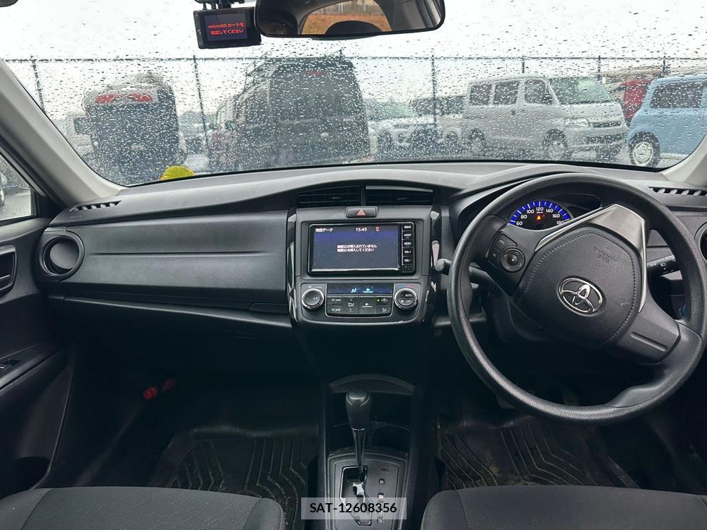 Toyota COROLLA AXIO 2020 1438292-12