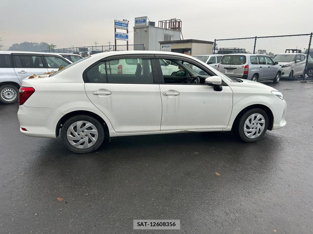 Toyota COROLLA AXIO 2020 1438292-5