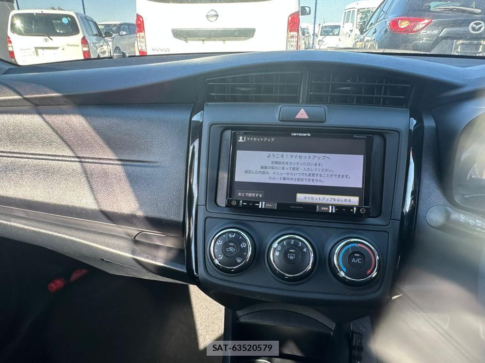 Toyota COROLLA AXIO 2019 1491631-18