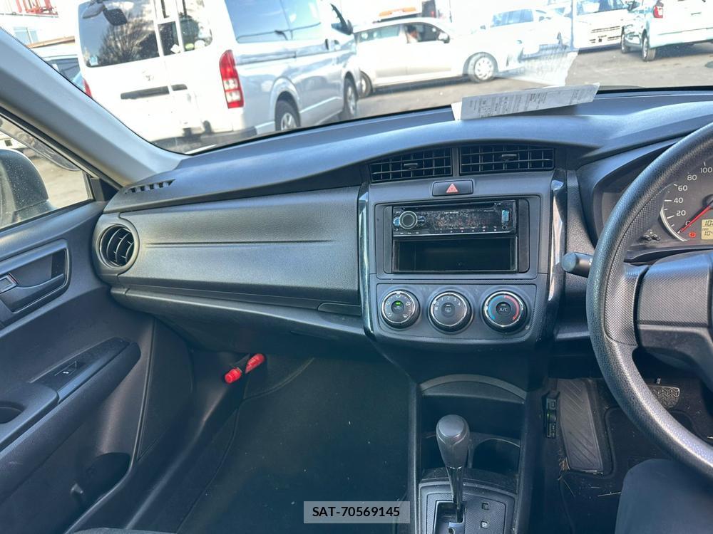 Toyota COROLLA AXIO 2020 1632089-18