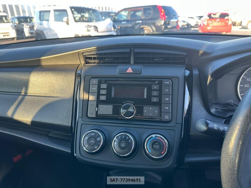 Toyota COROLLA AXIO 2019 1632185-18
