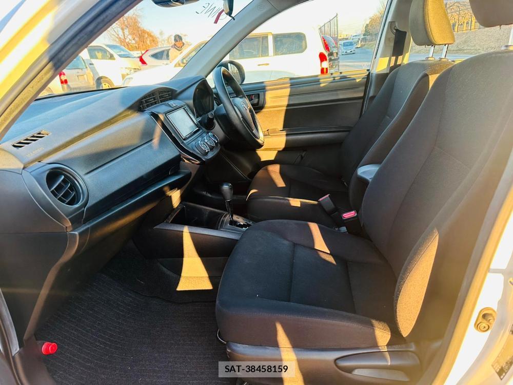 Toyota COROLLA AXIO 2020 1669070-10