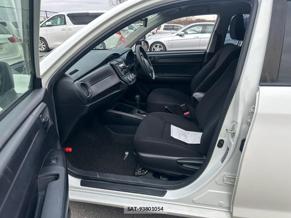 Toyota COROLLA AXIO 2020 1669069-10