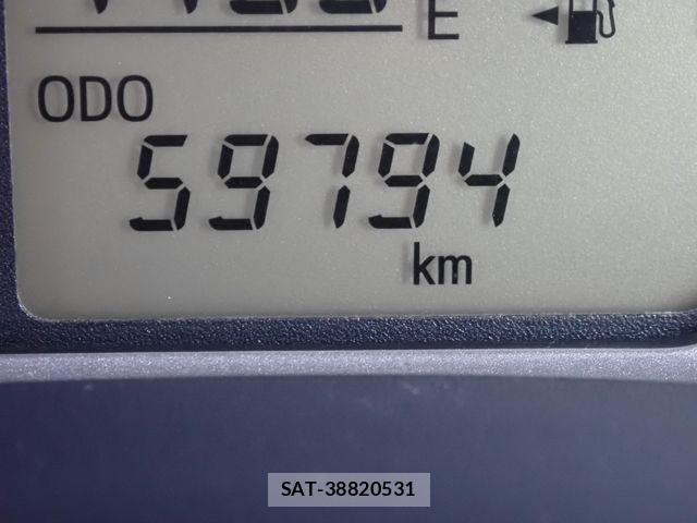 Toyota COROLLA AXIO 2017-11 2317954-12