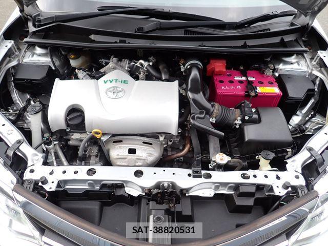 Toyota COROLLA AXIO 2017-11 2317954-20