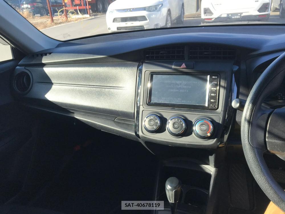 Toyota COROLLA AXIO 2020 1987282-17
