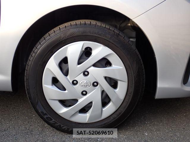 Toyota COROLLA AXIO 2020-11 3663637-25