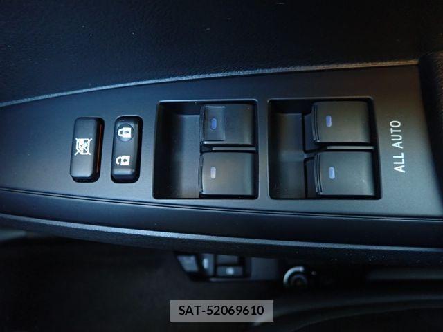 Toyota COROLLA AXIO 2020-11 3663637-6