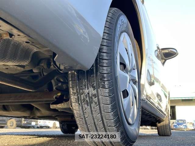 Toyota COROLLA AXIO 2013-02 3766569-13
