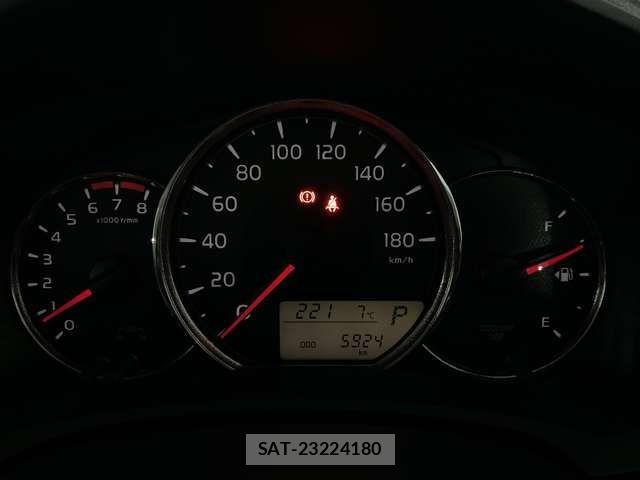 Toyota COROLLA AXIO 2013-02 3766569-16