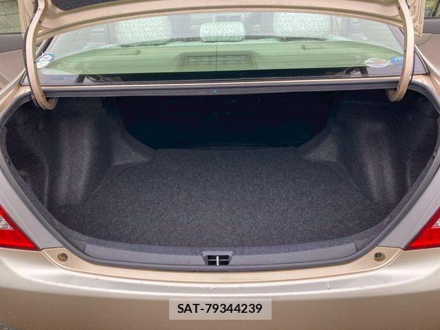 Toyota COROLLA AXIO 2011-07 3904363-18