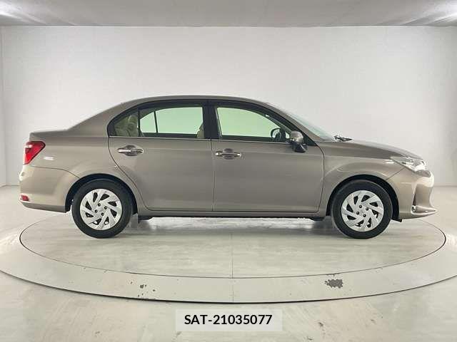 Toyota COROLLA AXIO 2017-12 3904361-6