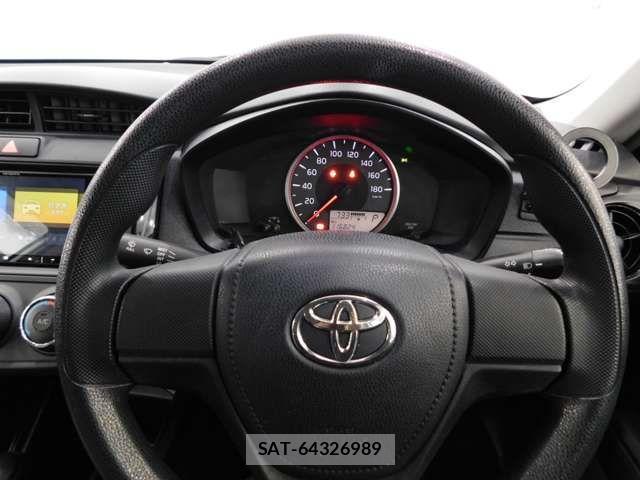 Toyota COROLLA AXIO 2016-04 4589118-13