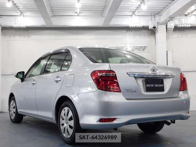 Toyota COROLLA AXIO 2016-04 4589118-1
